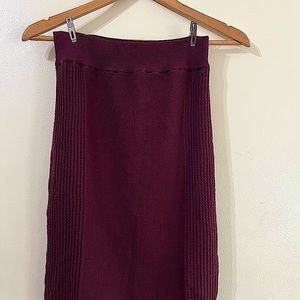 Express Size Medium Maroon Knit Pencil Skirt